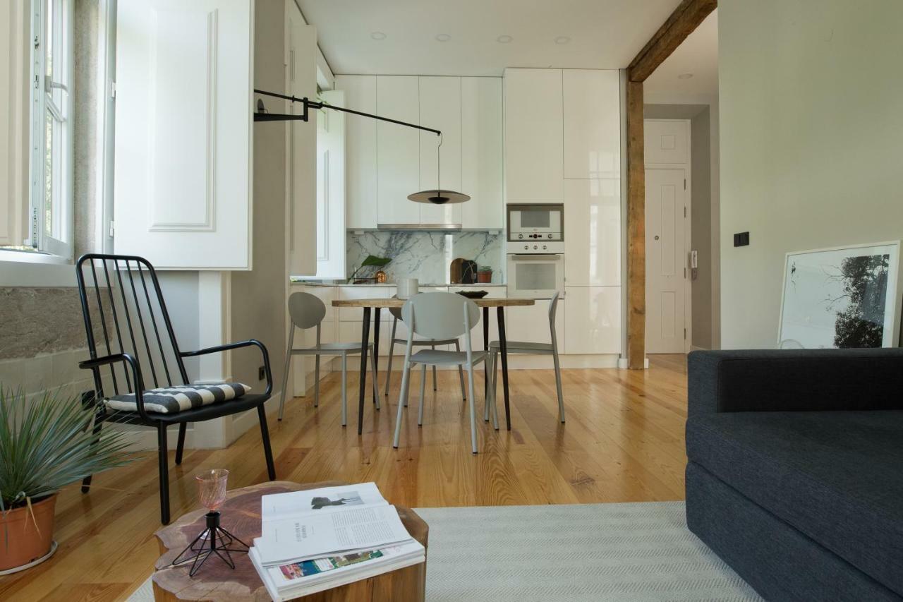 Update Urban Chic Flat In 19Th Century Building 2 Bedrooms & 2 Bathrooms & Ac Central Alfama District Lisboa Exteriér fotografie