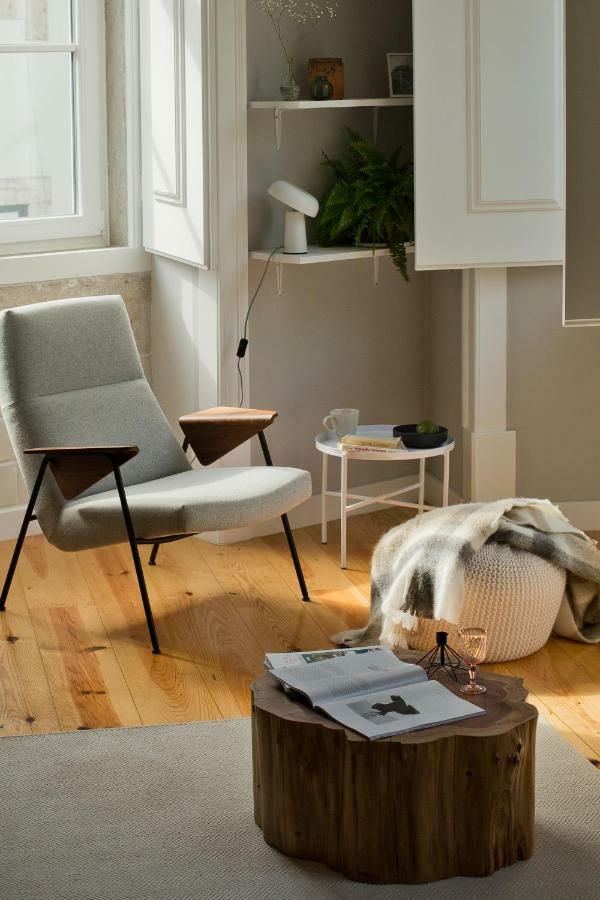 Update Urban Chic Flat In 19Th Century Building 2 Bedrooms & 2 Bathrooms & Ac Central Alfama District Lisboa Exteriér fotografie